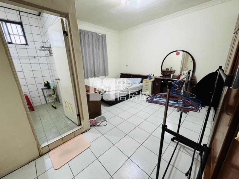 正復旦路店住透天房屋室內格局與周邊環境