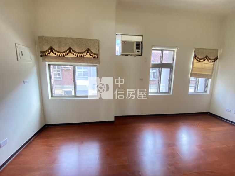 中正尊邸透天房屋室內格局與周邊環境