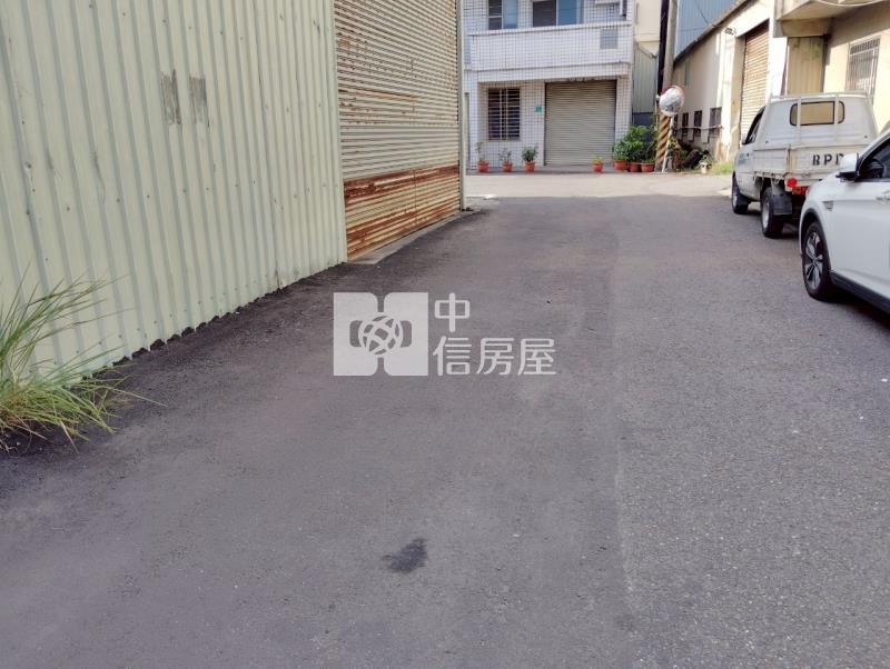 仁德新田近千坪工業用地房屋室內格局與周邊環境