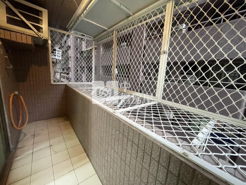 亞灣總圖大3房+平車房屋室內格局與周邊環境