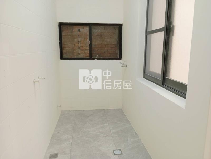 長億商圈旁全新整理透天房屋室內格局與周邊環境