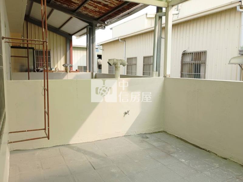 長億小鎮旁全新整理透天房屋室內格局與周邊環境
