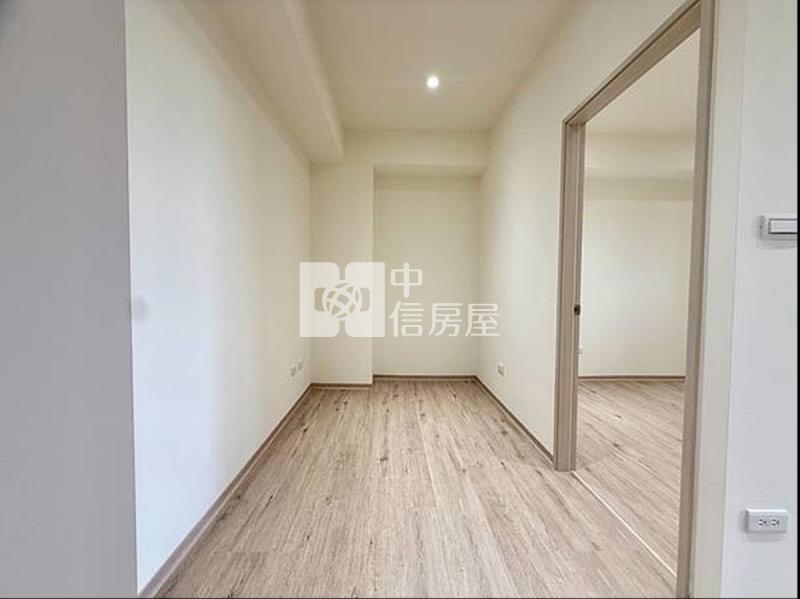 全新交屋青空蔚來二房裝潢戶附車位房屋室內格局與周邊環境