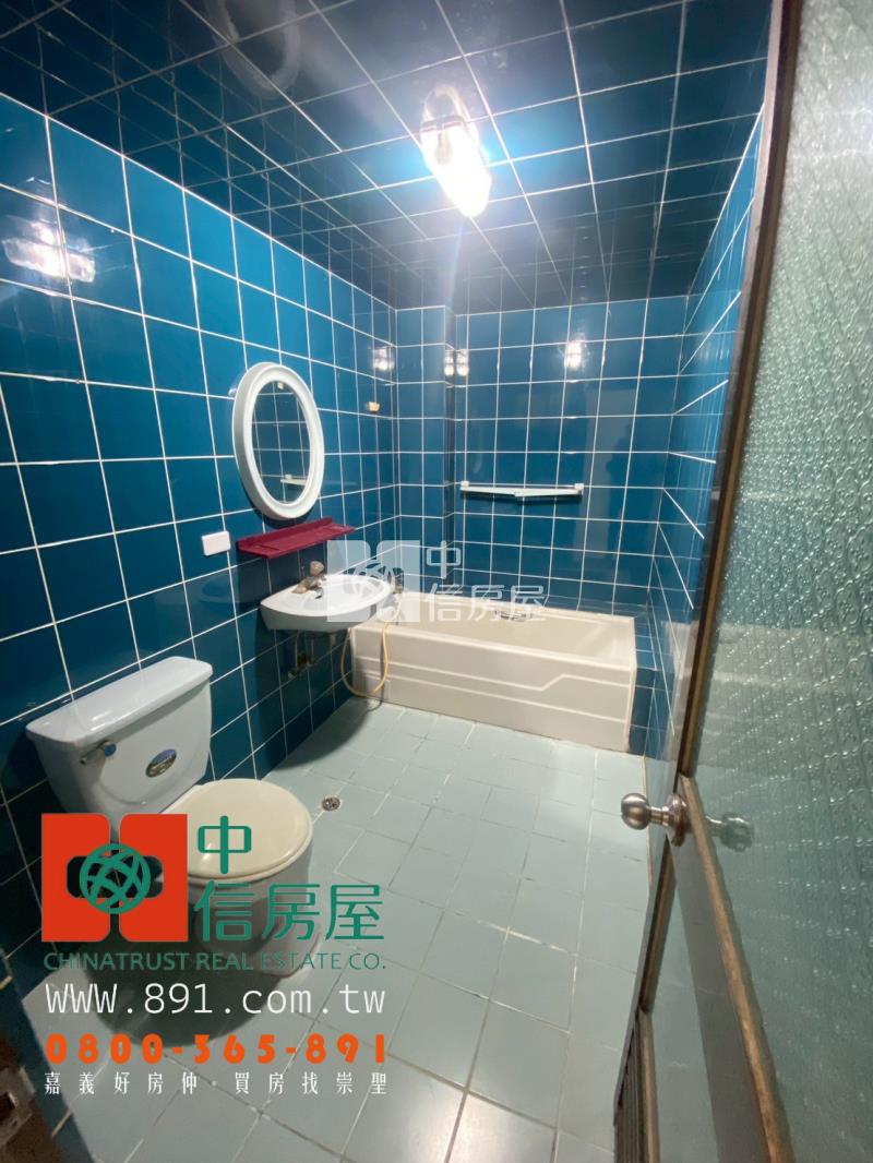 竹圍路透天店面房屋室內格局與周邊環境