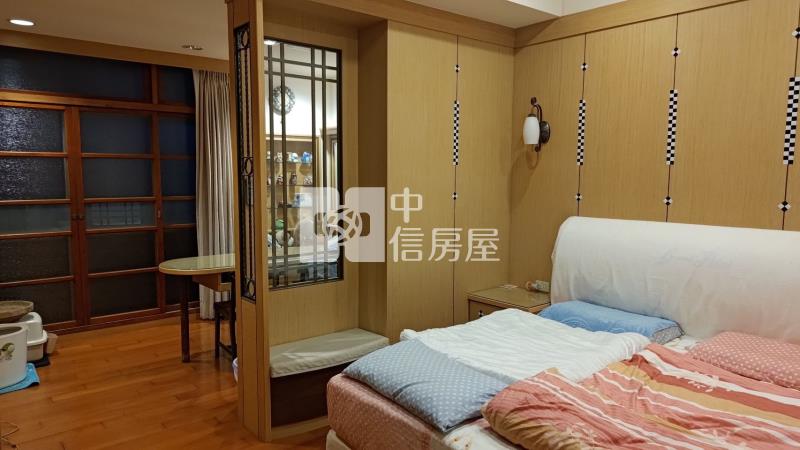 斗六蛋黃區電梯店面別墅房屋室內格局與周邊環境