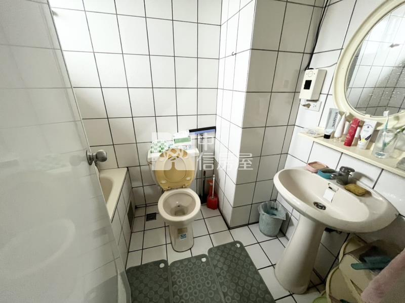 幼獅交流道便宜三房房屋室內格局與周邊環境