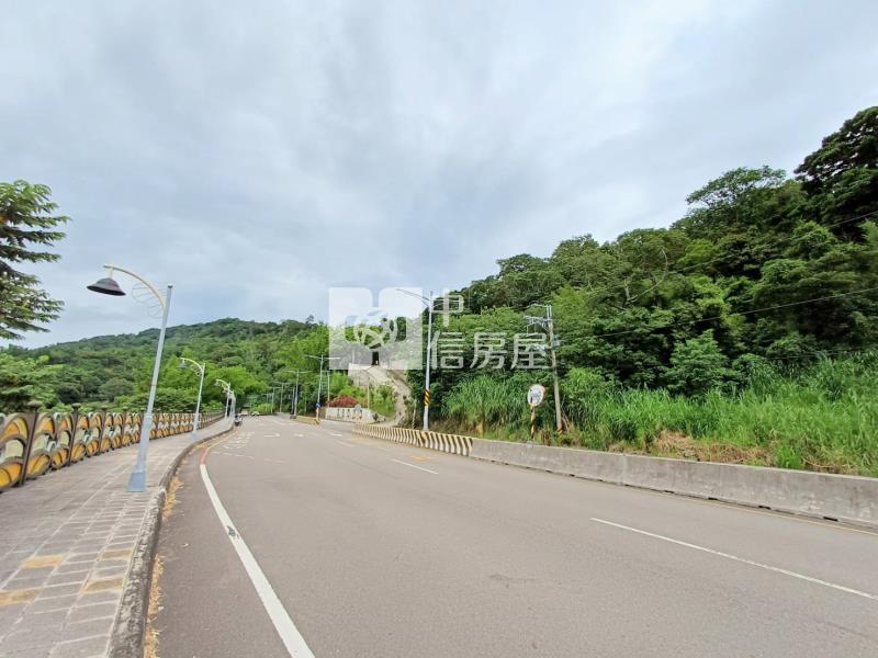 東山路大面寬景觀農地房屋室內格局與周邊環境