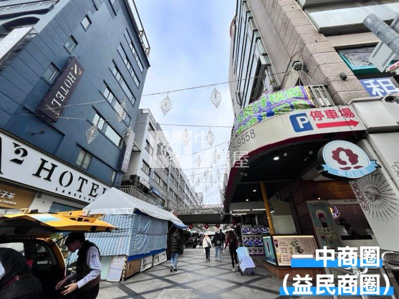 正進化路邊間金透店房屋室內格局與周邊環境