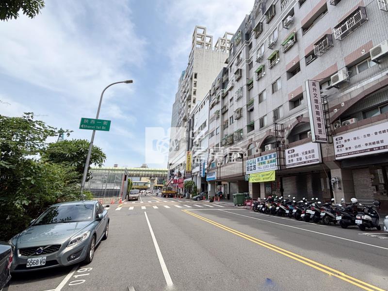 立人學區/大英帝國B1-2樓店住房屋室內格局與周邊環境