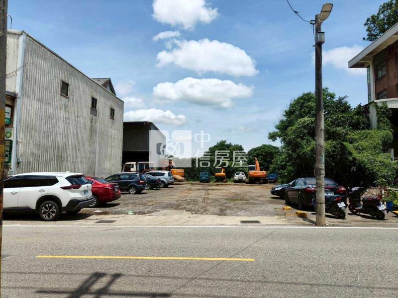 新坡市區珍稀美建地房屋室內格局與周邊環境