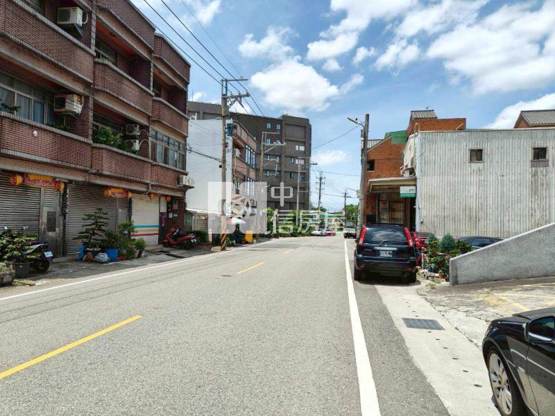 新坡市區珍稀美建地房屋室內格局與周邊環境