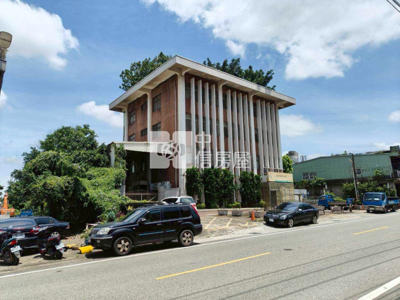 新坡市區珍稀美建地房屋室內格局與周邊環境