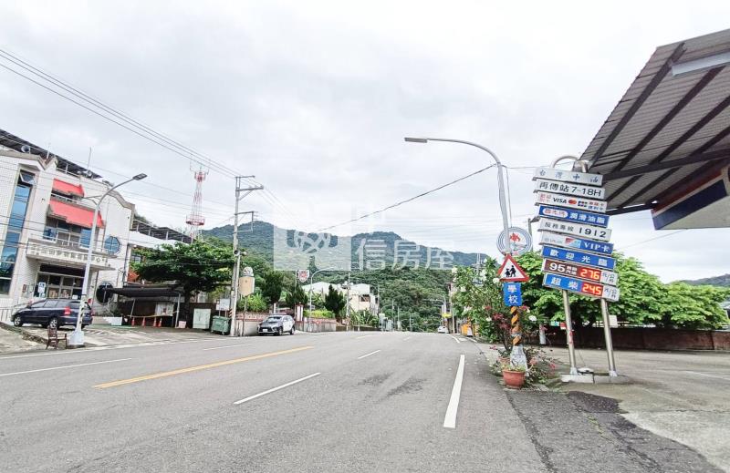 南化玉山國小1254坪農建地房屋室內格局與周邊環境