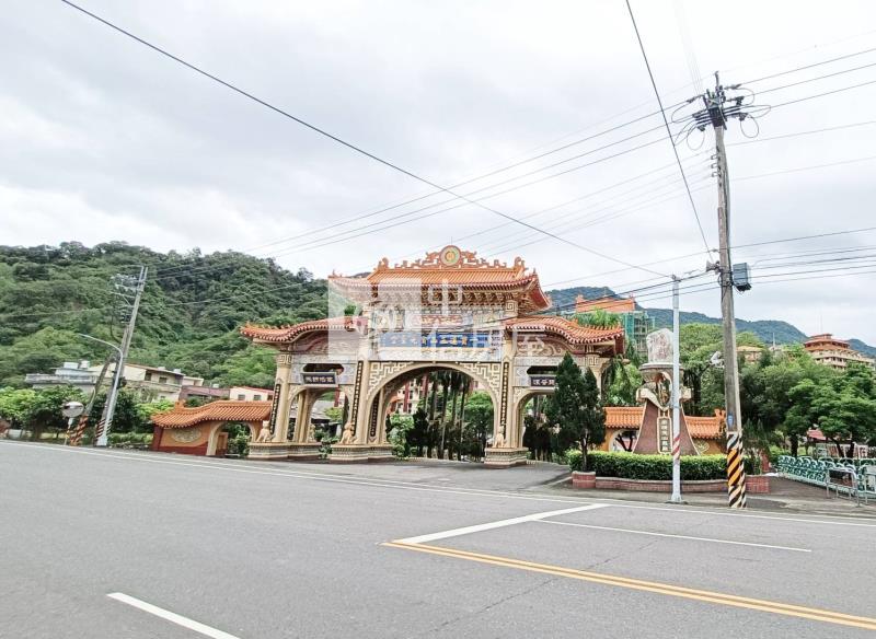 南化玉山國小1254坪農建地房屋室內格局與周邊環境