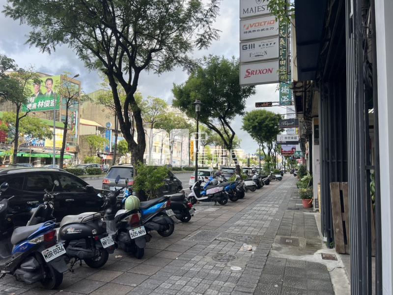 夏林路黃金大地坪金店房屋室內格局與周邊環境