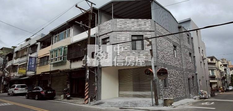 華勛三角窗整新透店房屋室內格局與周邊環境