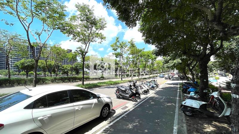 正太原路低總價投資金店面朝南房屋室內格局與周邊環境