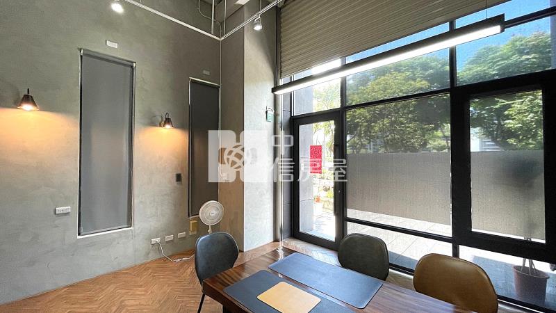 正太原路低總價投資金店面朝南房屋室內格局與周邊環境