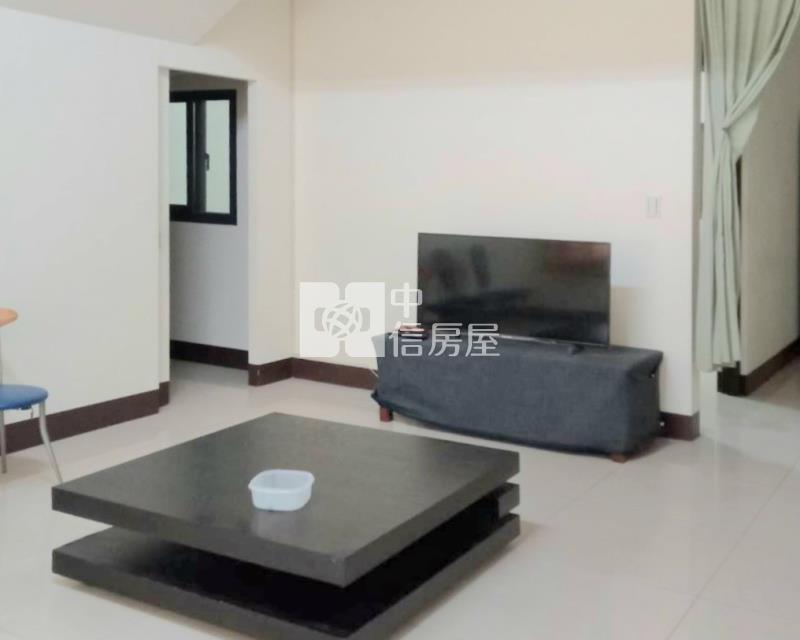 大里大面寬車庫透套房屋室內格局與周邊環境