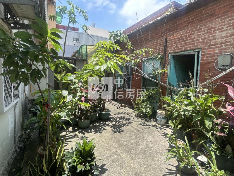 忠愛莊透天房屋室內格局與周邊環境