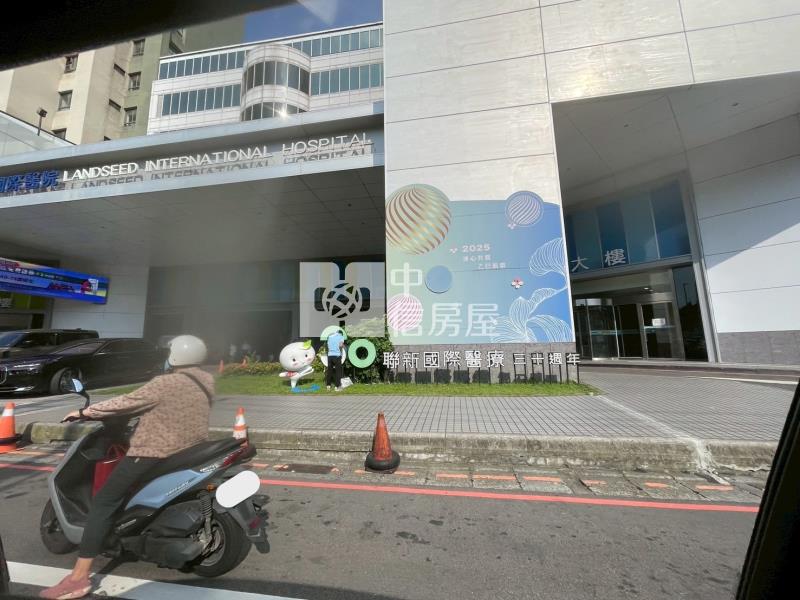 聯新醫院雙車別墅房屋室內格局與周邊環境