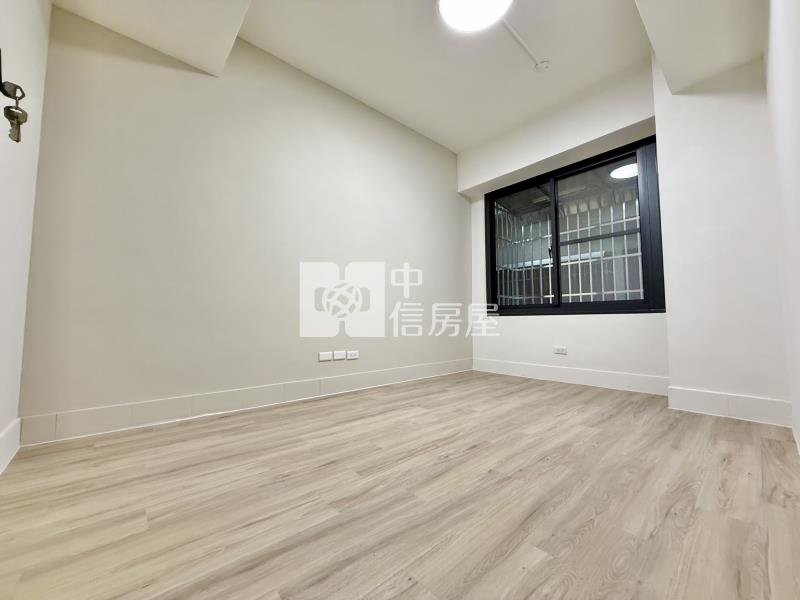 台中市役所旁無公設全新整理電梯美套房房屋室內格局與周邊環境