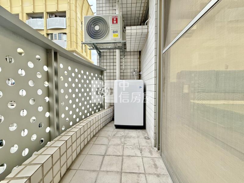 柳川水岸景觀旁SRC鋼骨造精緻裝修陽台大套房房屋室內格局與周邊環境