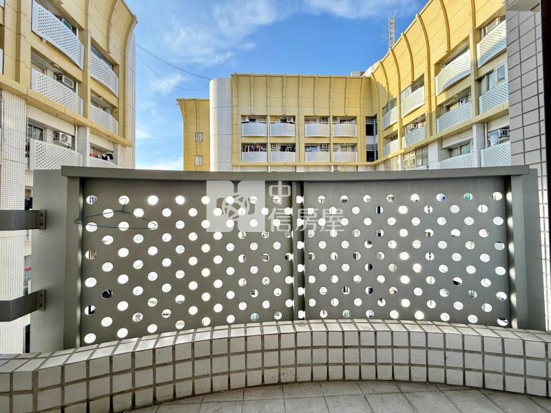 柳川水岸景觀旁SRC鋼骨造精緻裝修陽台大套房房屋室內格局與周邊環境