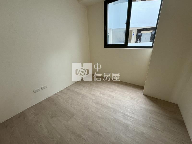 南投燈會旁全新未住次頂樓三房平車房屋室內格局與周邊環境