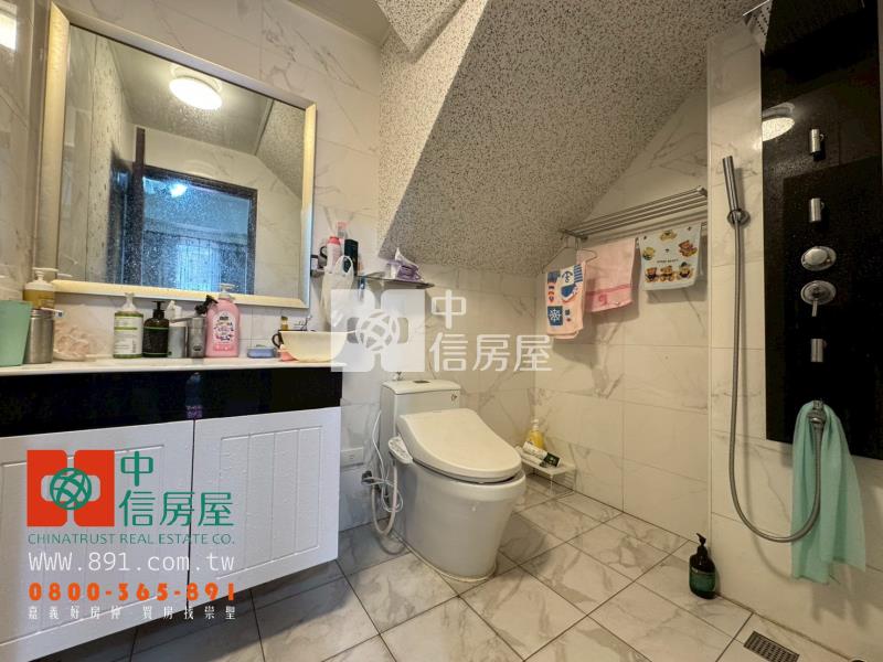 番路鄉興達帝寶店住房屋室內格局與周邊環境
