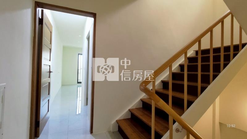 B1-10邊間雙臨路店住房屋室內格局與周邊環境