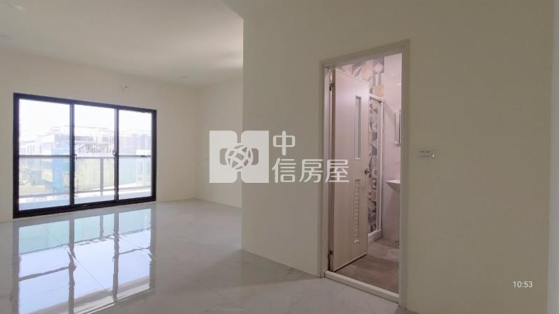 B1-10邊間雙臨路店住房屋室內格局與周邊環境