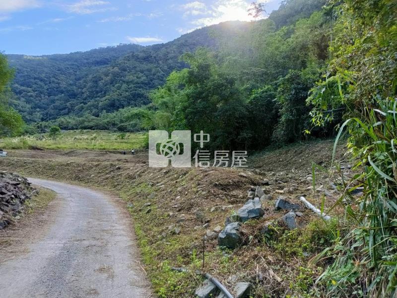J1-19溫泉區原保農地D房屋室內格局與周邊環境