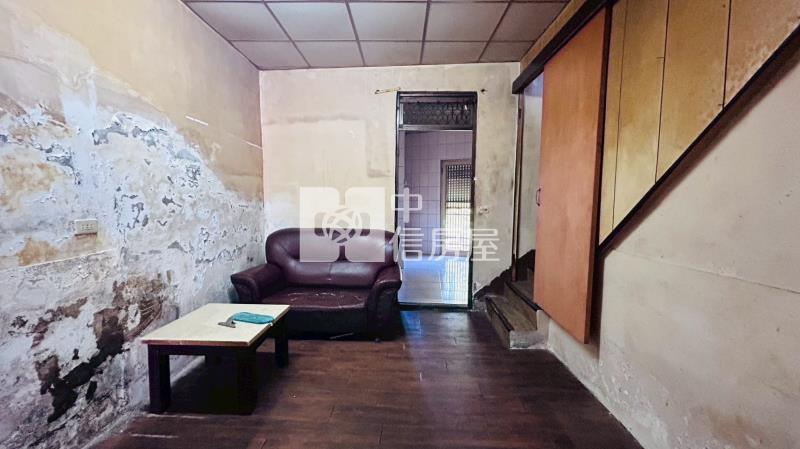 C1-19中華商圈透天房屋室內格局與周邊環境