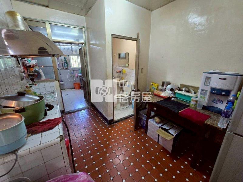 C1-21中興路三段巷內平房B房屋室內格局與周邊環境