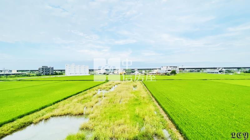 視野開闊河岸美景踏踏農舍房屋室內格局與周邊環境