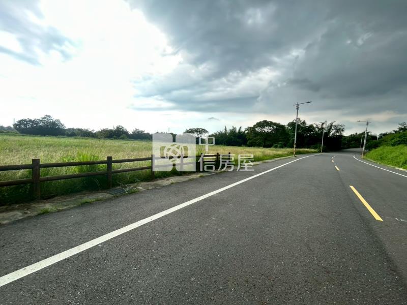 臨六甲工研院方正美農地房屋室內格局與周邊環境