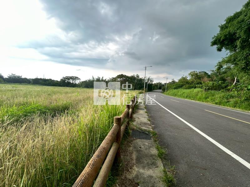 臨六甲工研院方正美農地房屋室內格局與周邊環境