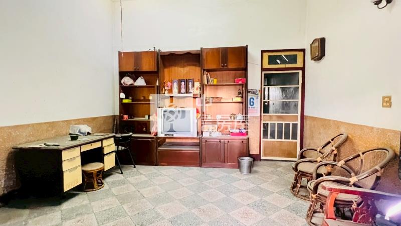 里港大坪數透天(專約)房屋室內格局與周邊環境