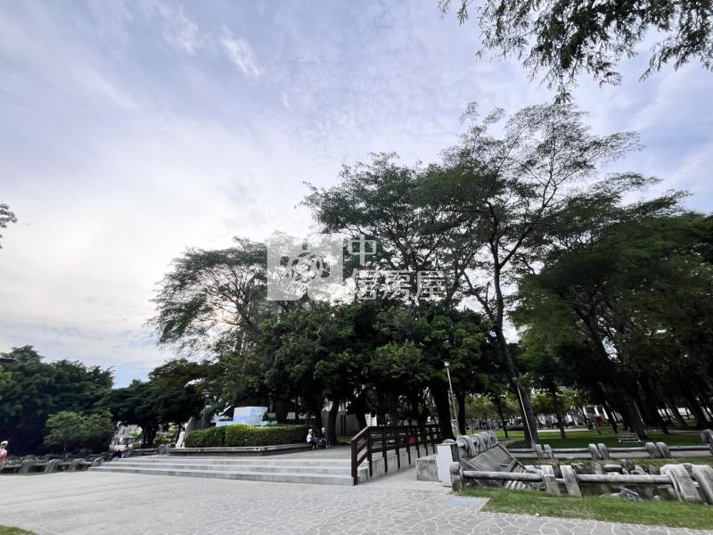 寶璽綠邸大四房車位房屋室內格局與周邊環境