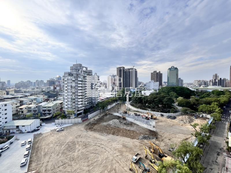 寶璽綠邸大四房車位房屋室內格局與周邊環境