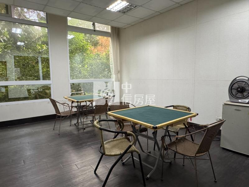 礁溪溫泉世家七期山景套房房屋室內格局與周邊環境