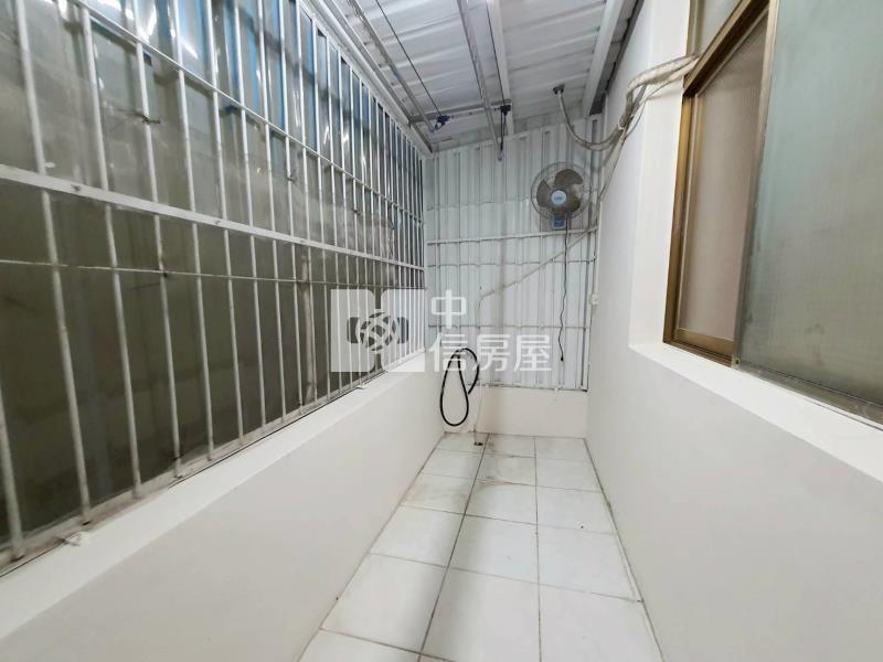 社皮鬧區免整透天房屋室內格局與周邊環境