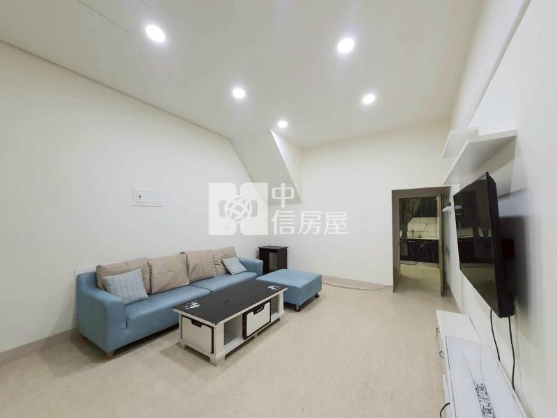 社皮鬧區免整透天房屋室內格局與周邊環境