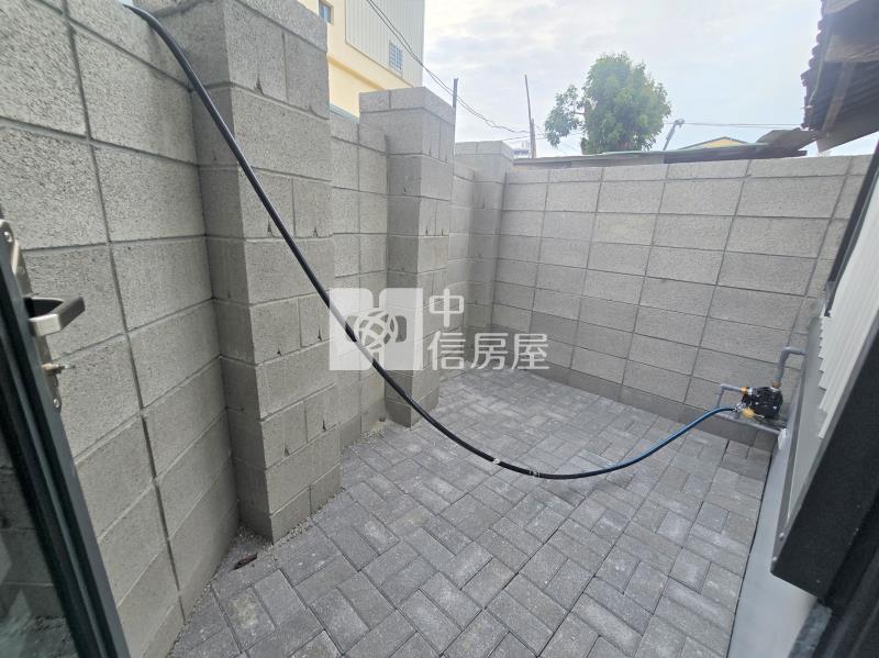 潭子全新大地坪花園別墅房屋室內格局與周邊環境
