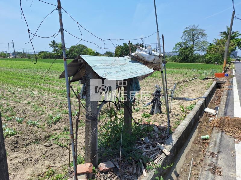 緊鄰南科F.G特定區有水電都內方正農地房屋室內格局與周邊環境