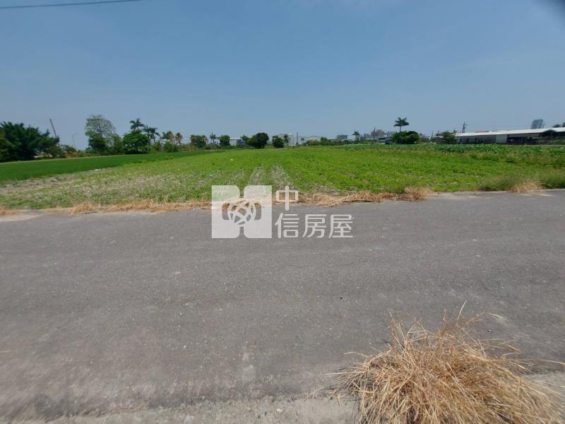 緊鄰南科F.G特定區有水電都內方正農地房屋室內格局與周邊環境