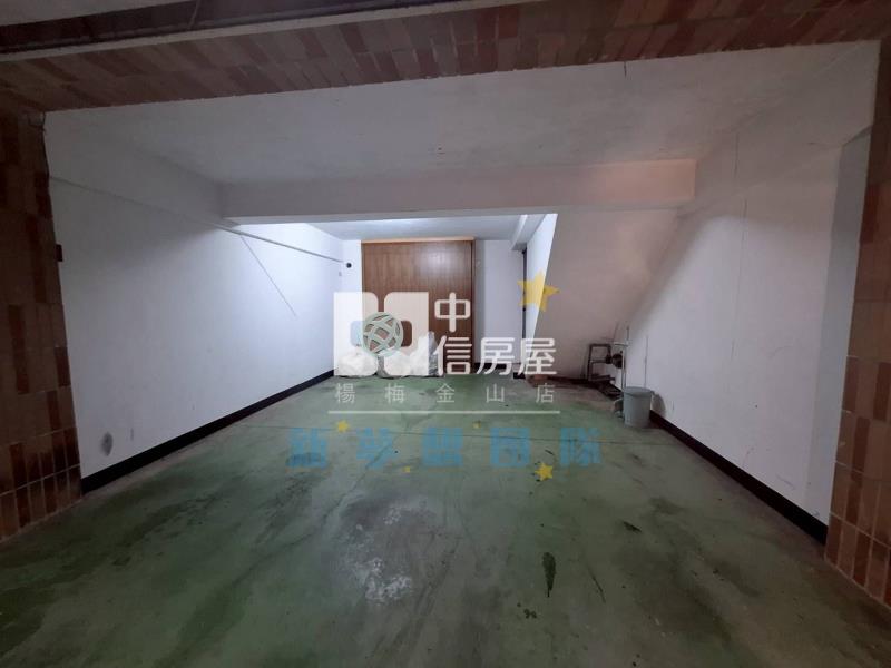 【新夢想】平鎮金陵華城車庫別墅房屋室內格局與周邊環境