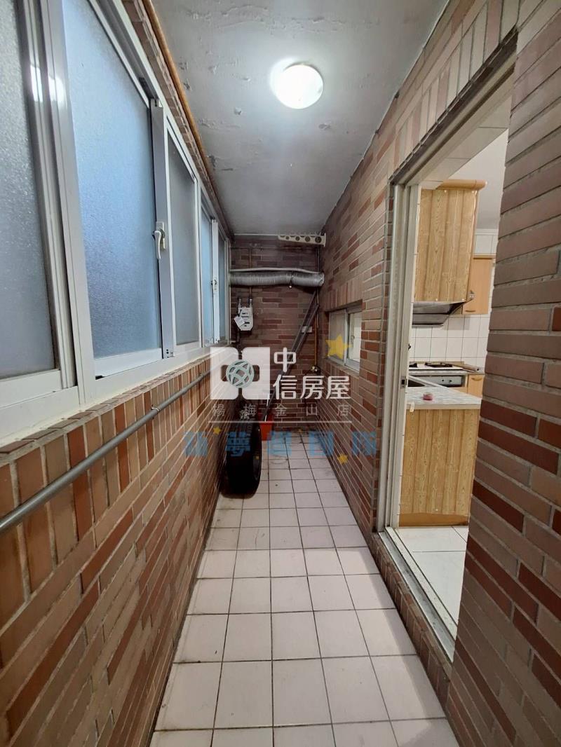 【新夢想】平鎮金陵華城車庫別墅房屋室內格局與周邊環境