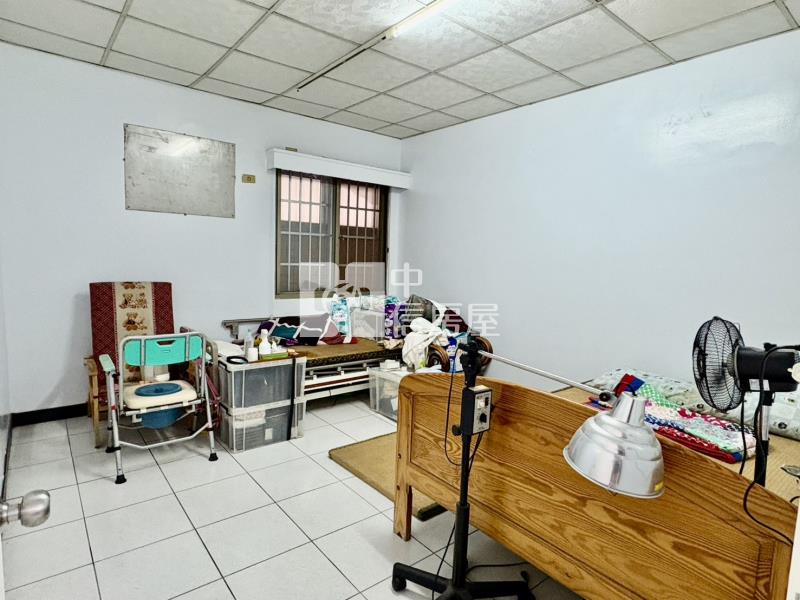 丞虹丹青大坪數大四房房屋室內格局與周邊環境